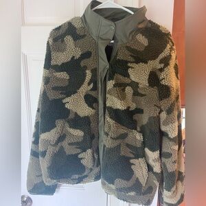 Gently used Hollister XL camp fleece with zip and snaps